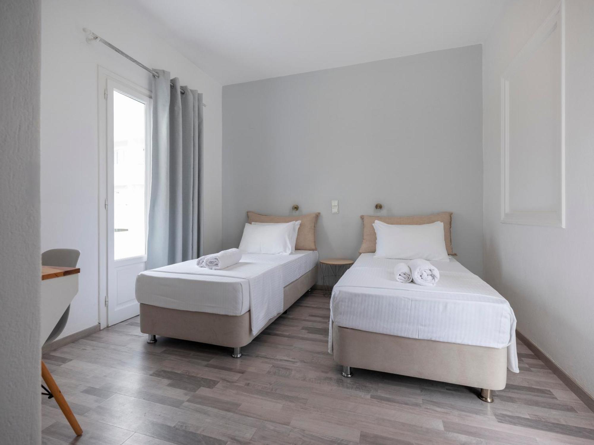 Grozos Rooms Párosz Kültér fotó